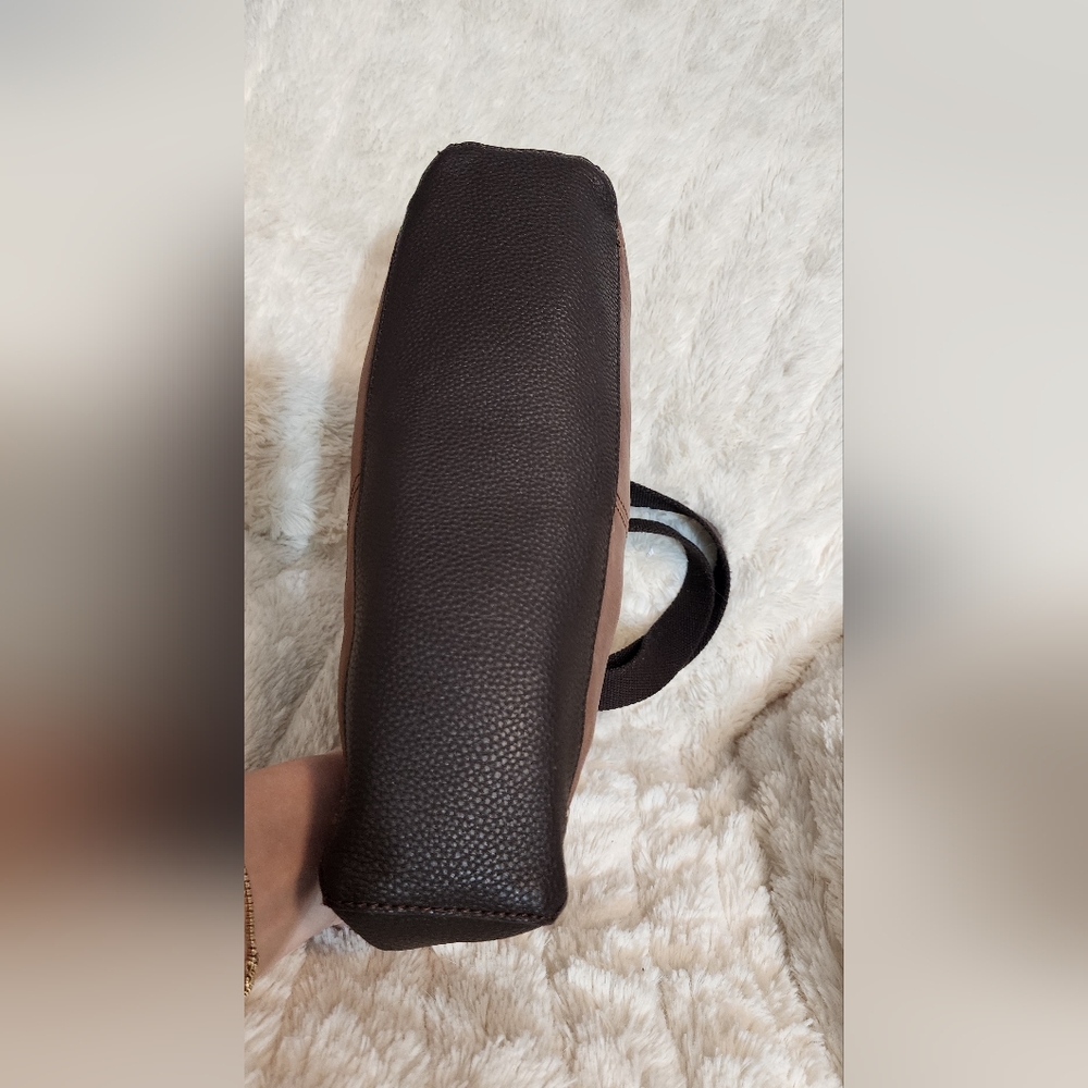 SOLD - Picture 2 of 7